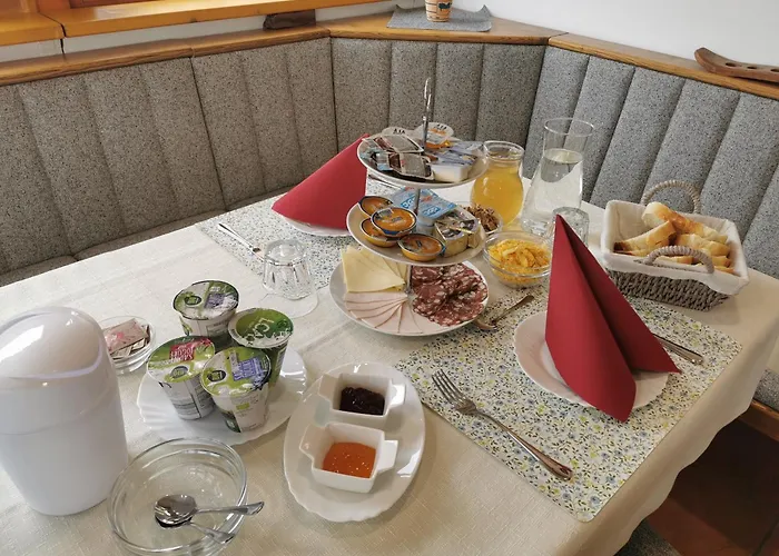 Sobe, - Vina Kauran Zgornji Jakobski Dol